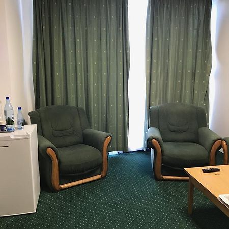 Apartament In Regim Hotelier Bacau Luaran gambar