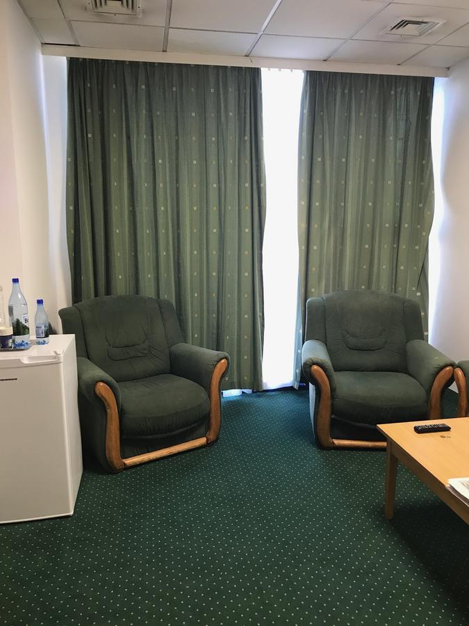 Apartament In Regim Hotelier Bacau Luaran gambar