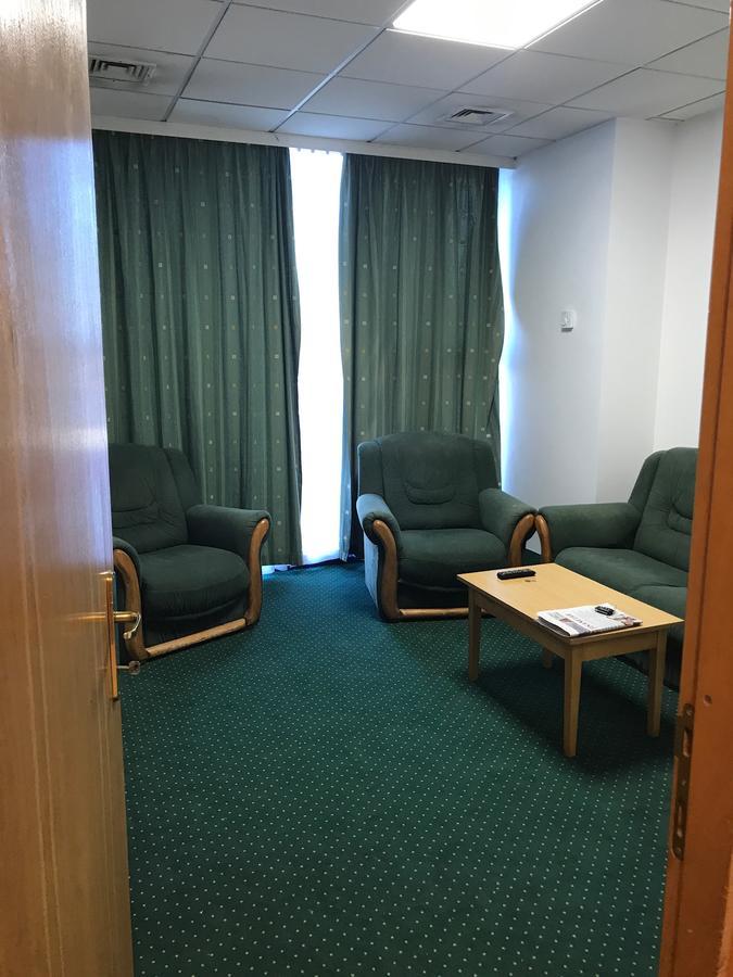Apartament In Regim Hotelier Bacau Luaran gambar