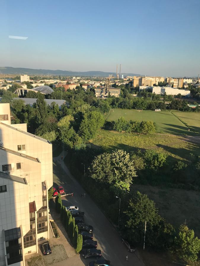 Apartament In Regim Hotelier Bacau Luaran gambar