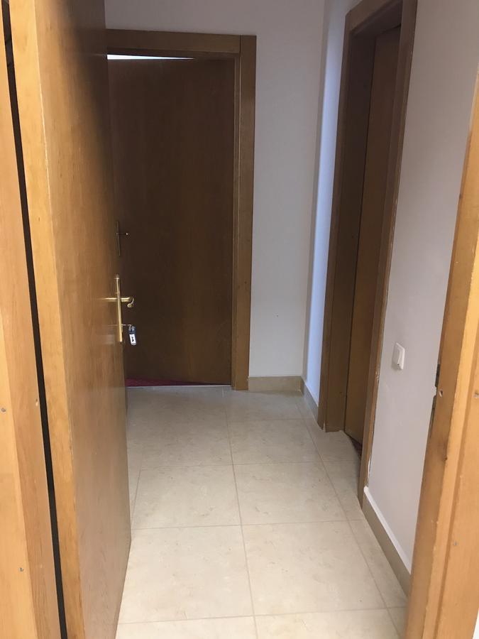 Apartament In Regim Hotelier Bacau Luaran gambar